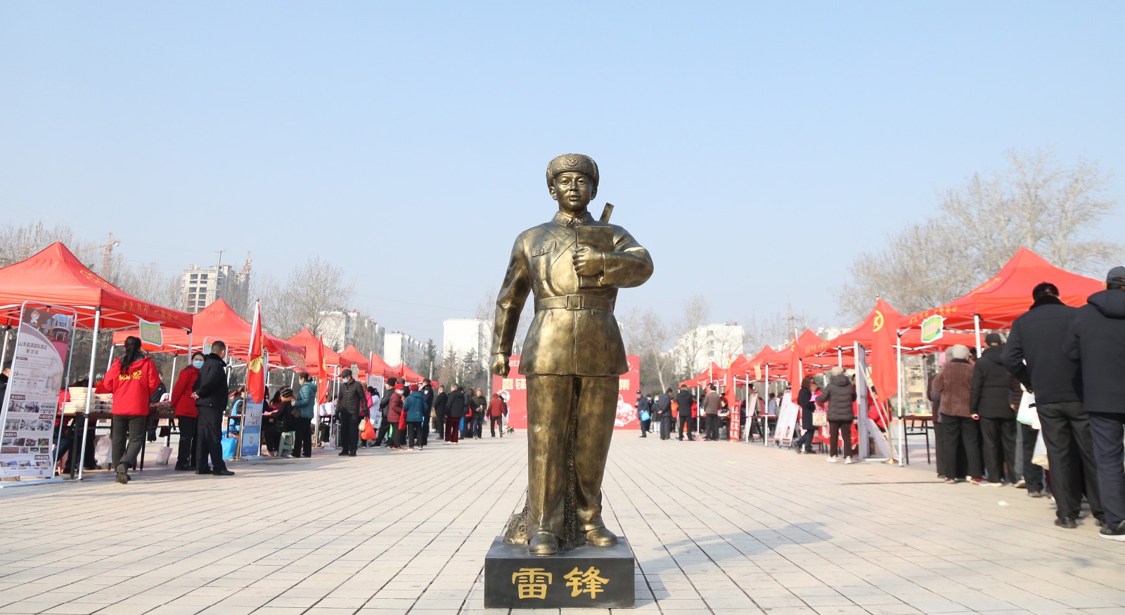 “暖在新矿 爱聚内蒙”志愿服务大集